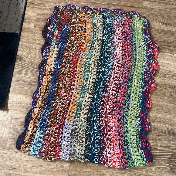 Vintage handmade crocheted afghan blanket bed throw 64 x 23 Inches - Picture 4 of 13